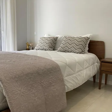 Portus Magnus Apartment *
